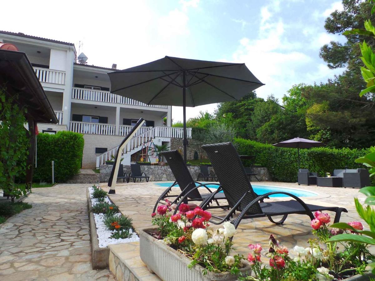 Holiday Home In Malinska/Insel Krk 13031 Extérieur photo